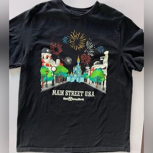 Disney Men's shirt